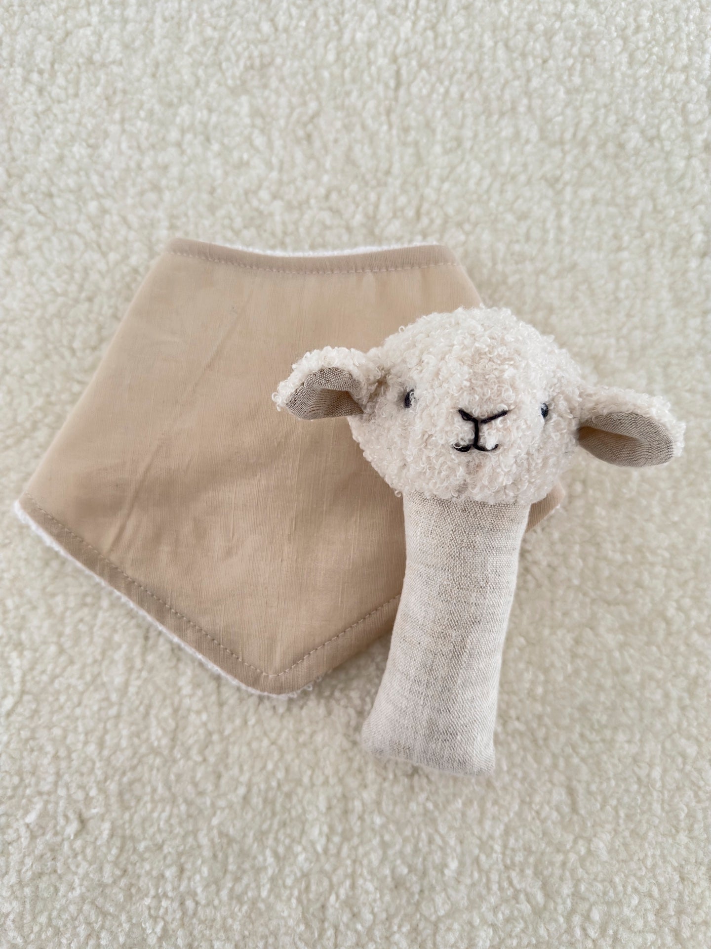 Softee linen bandana bib sets