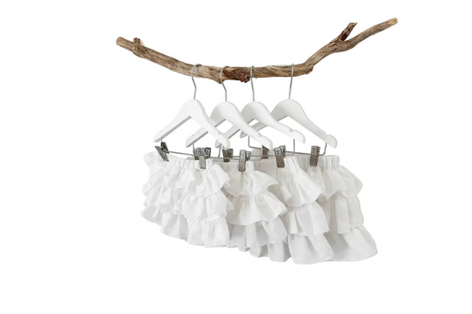 Lucy ruffled skirt white