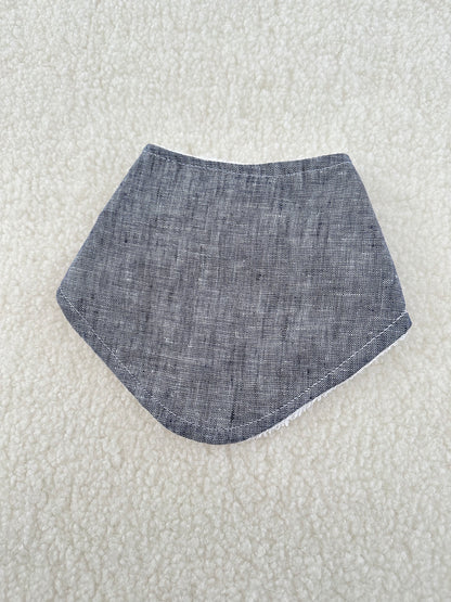Chambray bandana bib linen