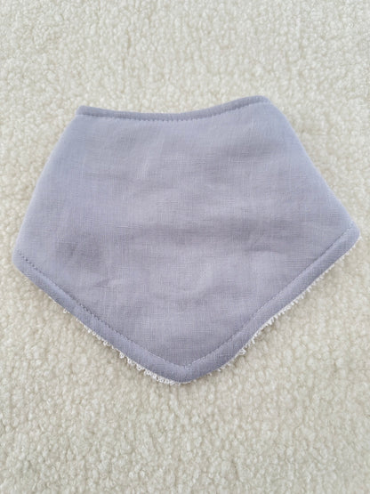Bandana bib linen pale blue