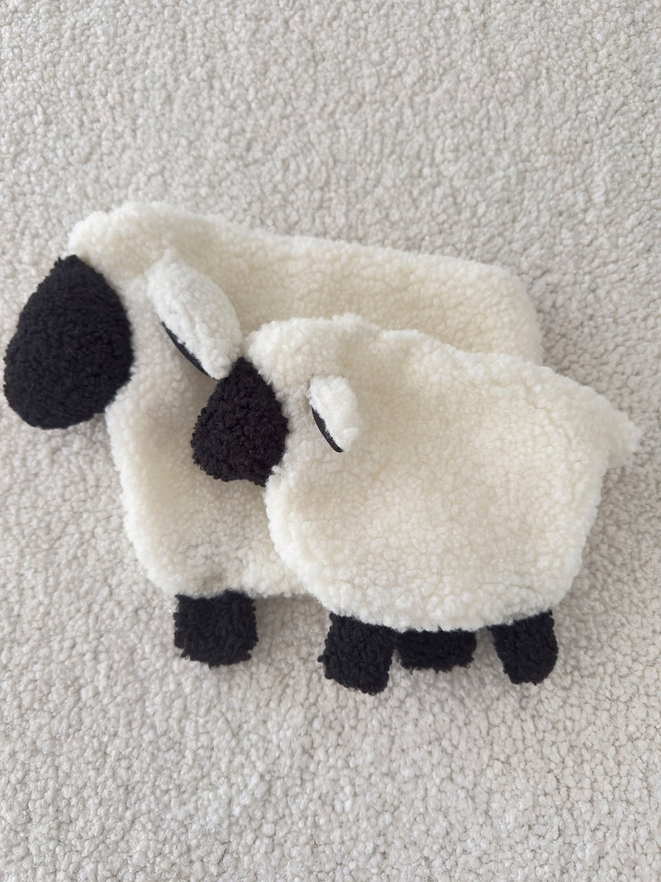 Plush cuddly toy