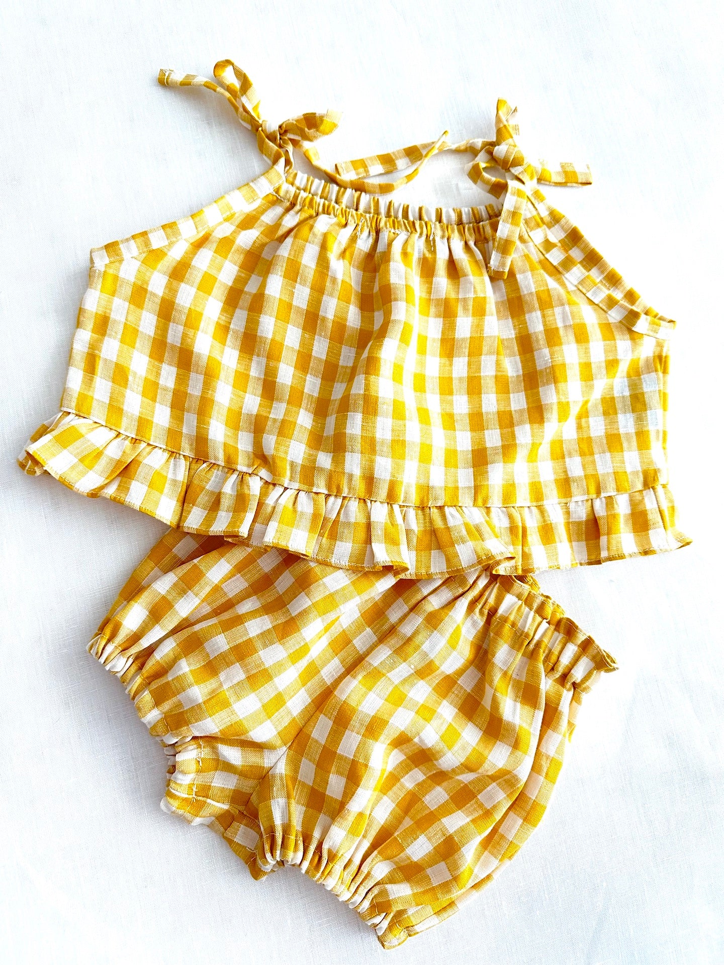 Milla 2 piece loinen set Yellow check