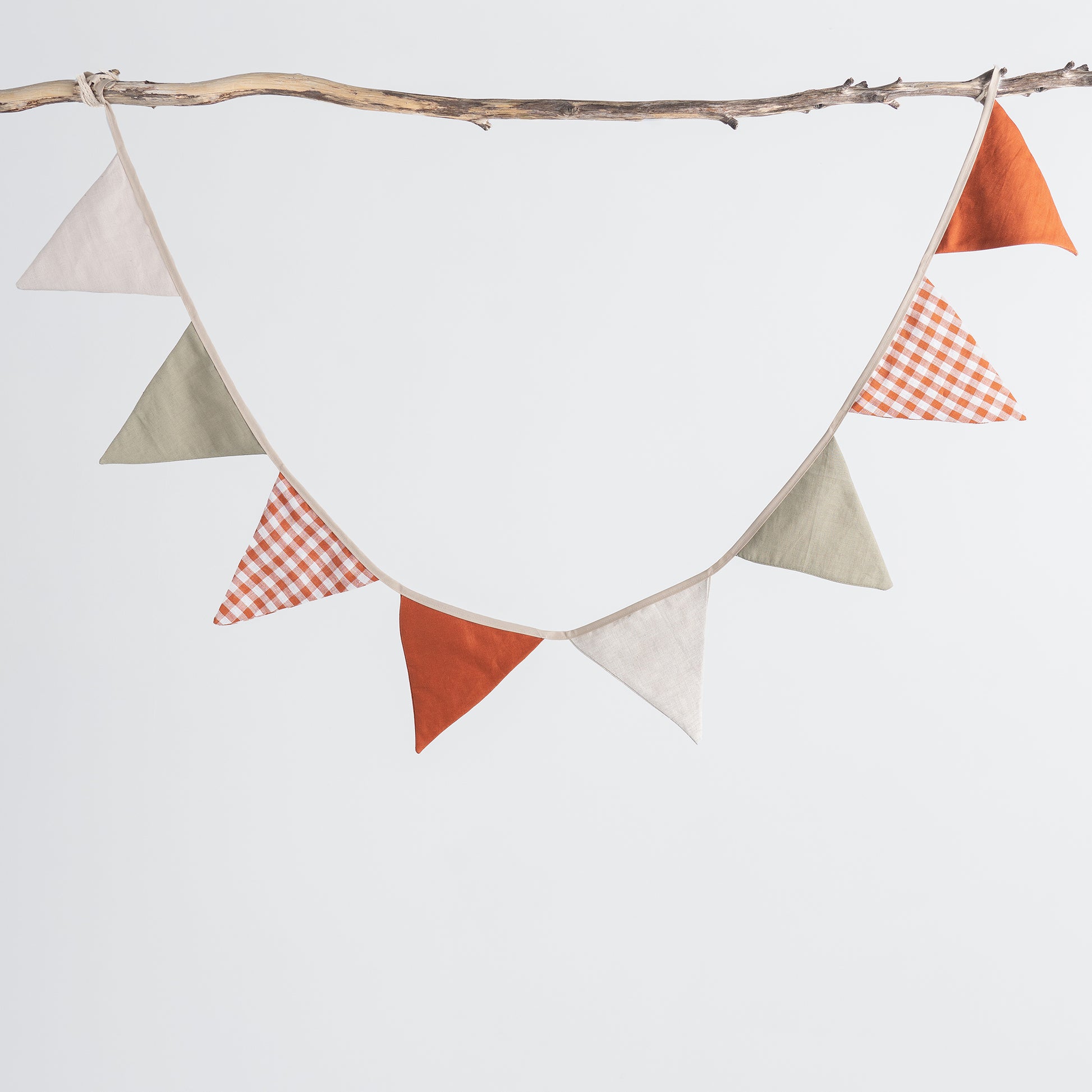 Children's linen bunting