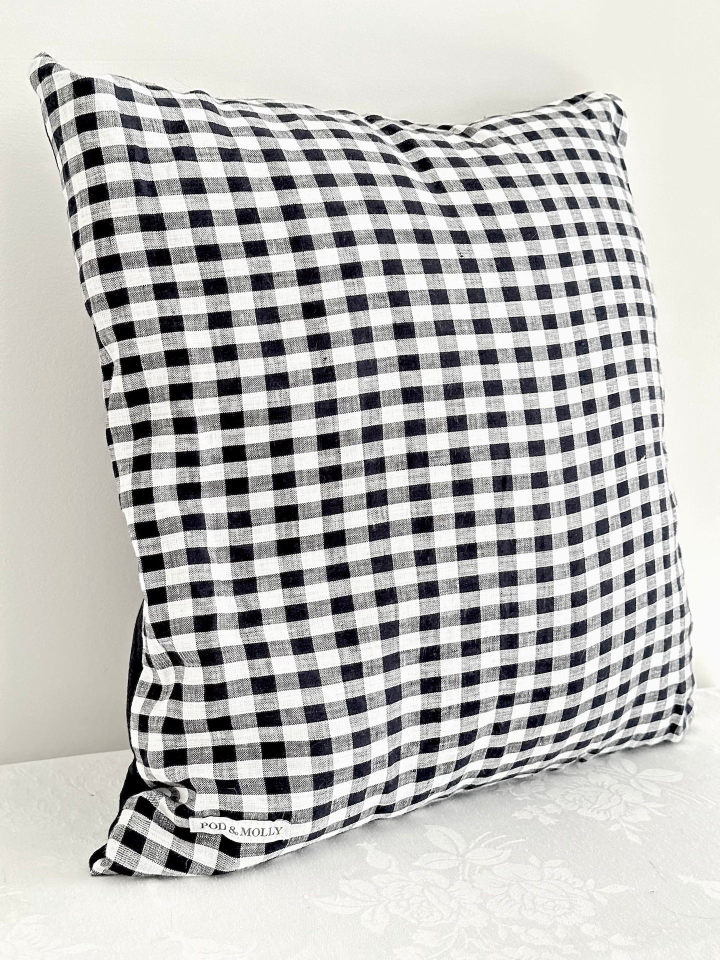 Emmerson linen cushion