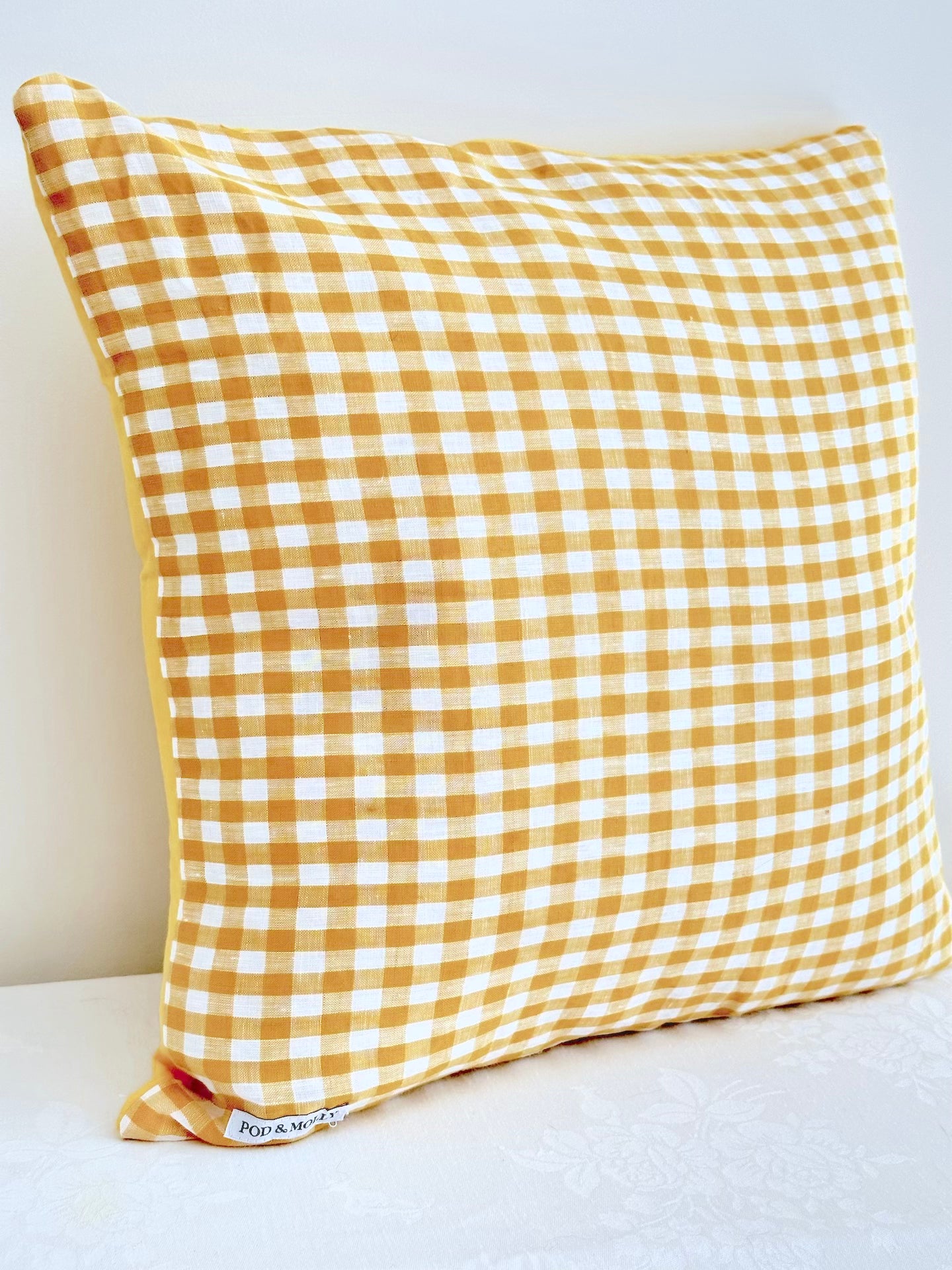 Emmerson linen cushion