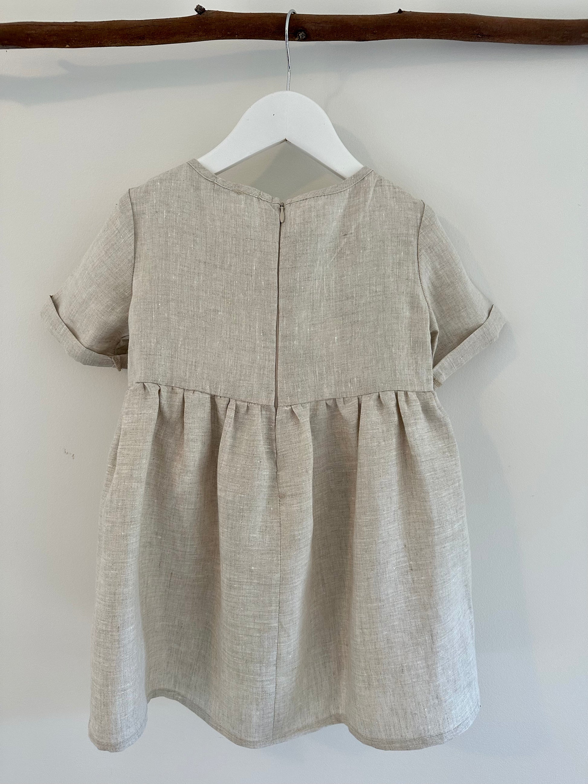 Alice Short sleeve Zip Dress