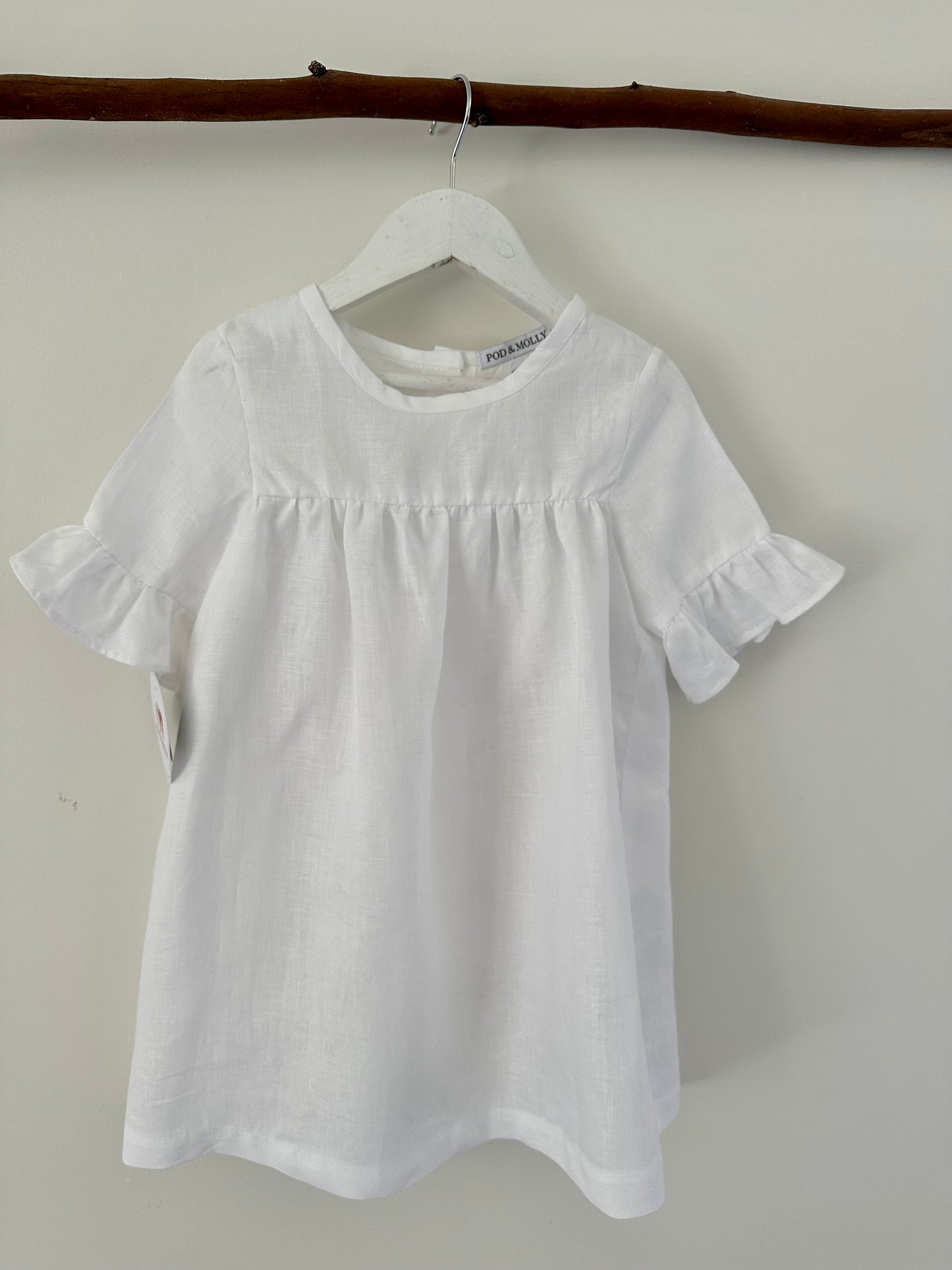 Girls Lilly dress white linen front