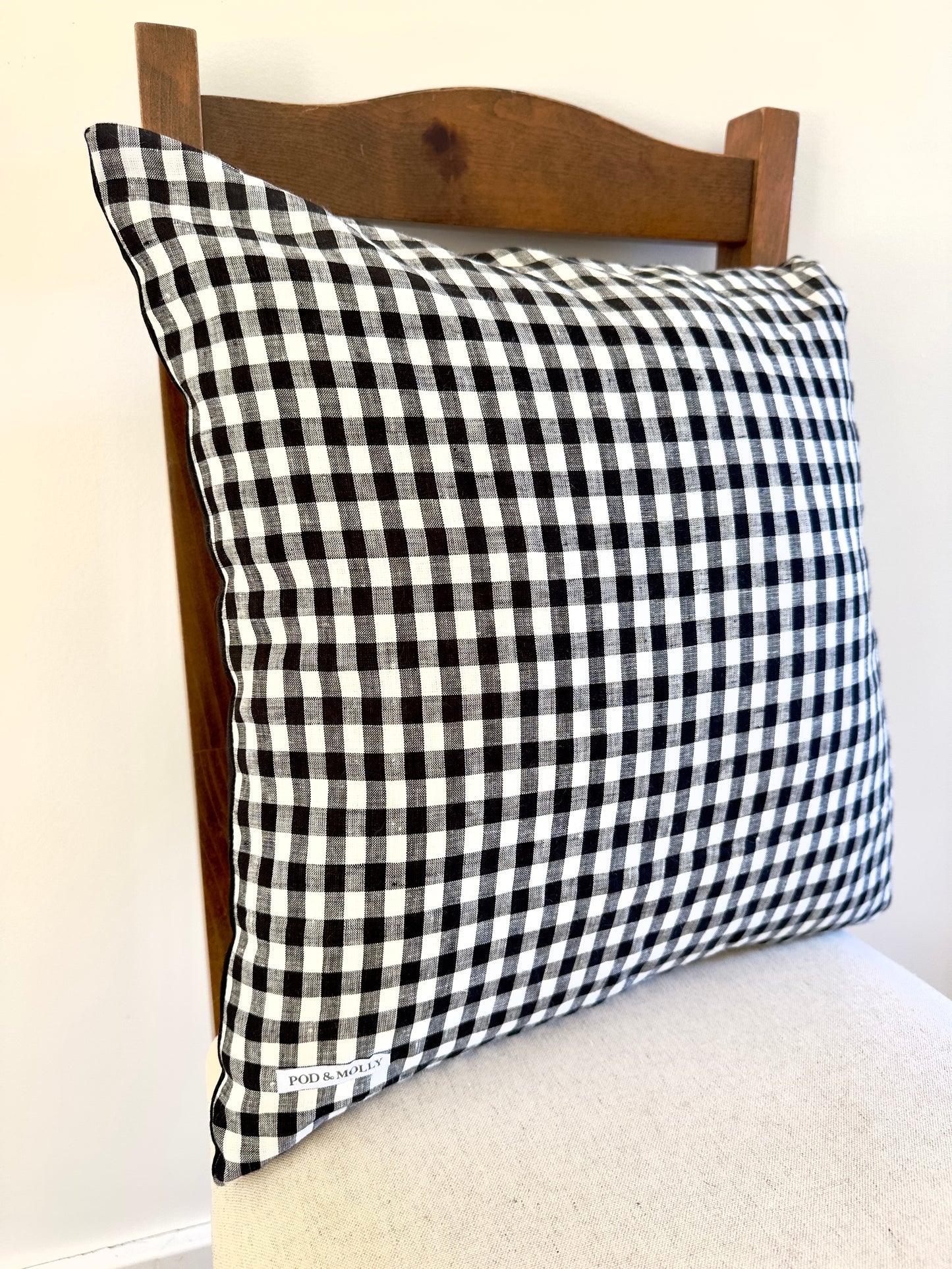 Emmerson linen cushion