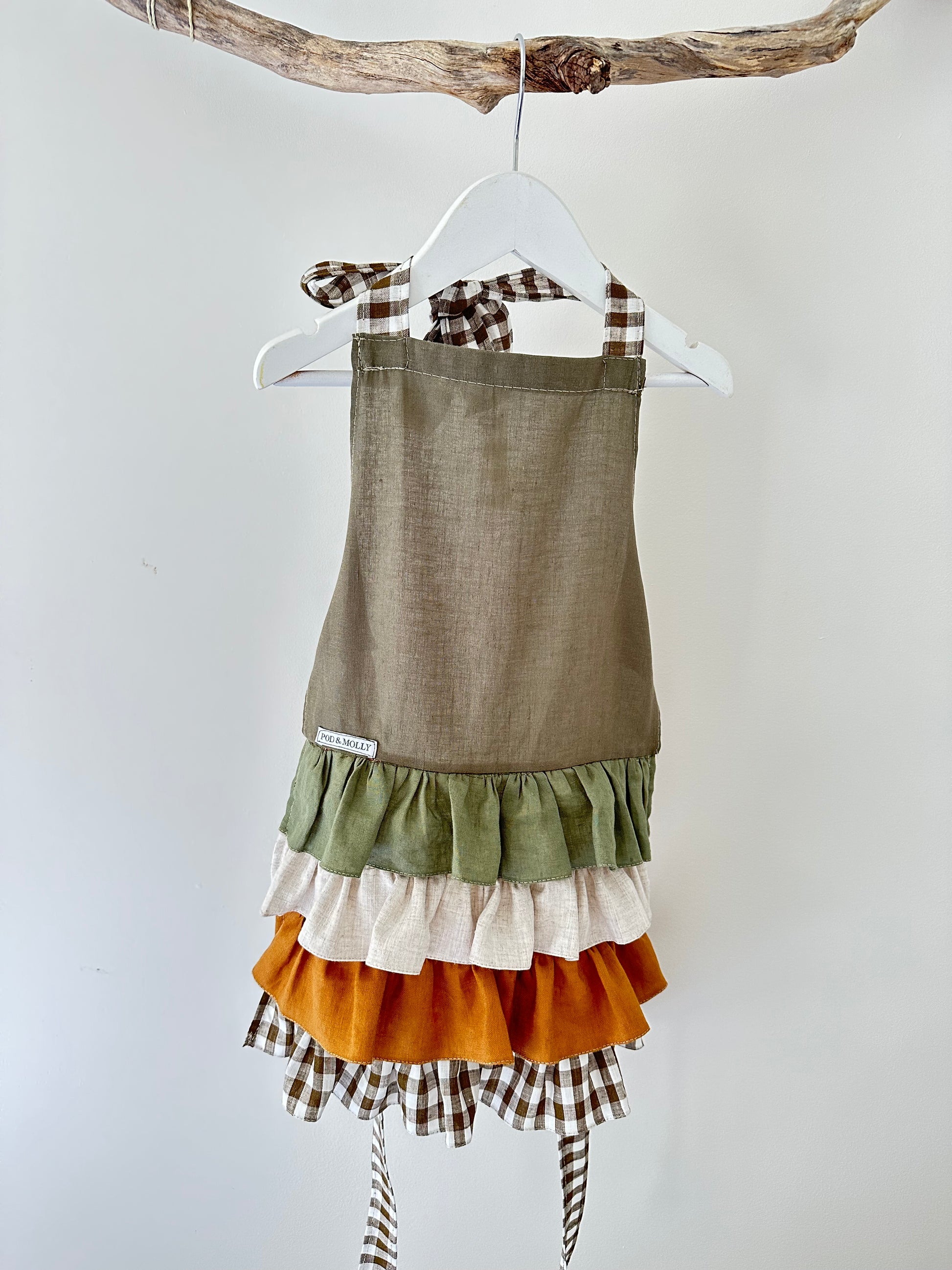 keira ruffled linen apron