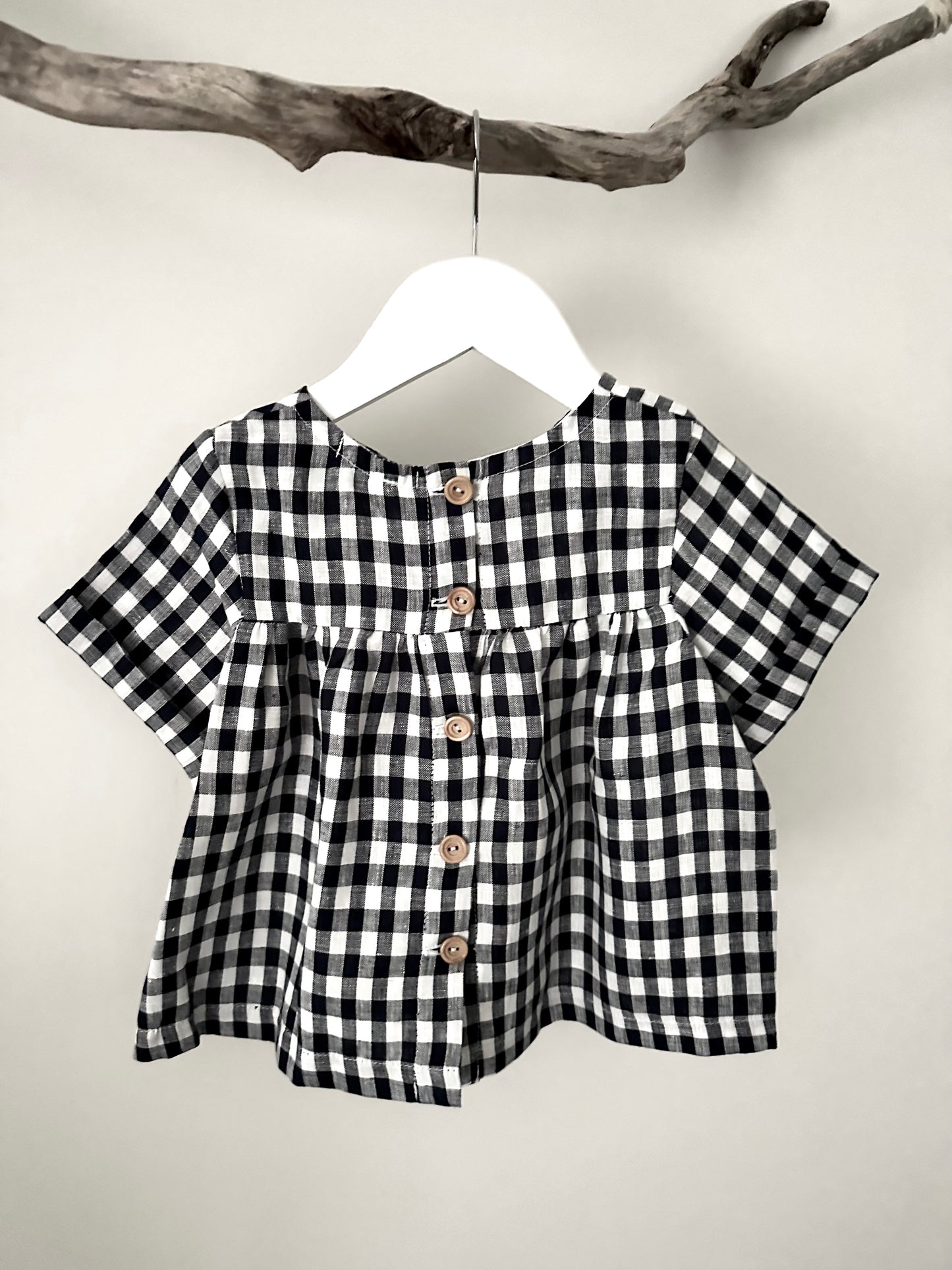 Lilly short sleeve linen gingham top